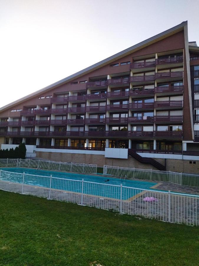 Studio Le Lacuzon Avec Piscine Et Tennis Exterieurs Les Rousses Kültér fotó